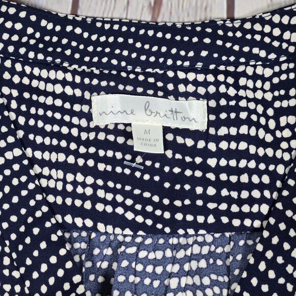 Nine Britton Deep Navy V Neck Long Sleeve Dotted Blouse M NWT - Picture 4 of 8